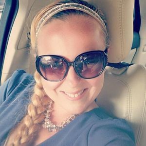 Meet your Posher, Barbie